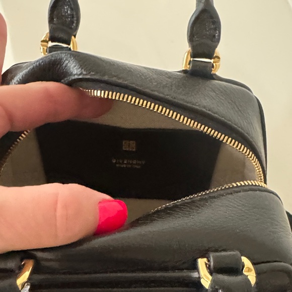 Givenchy Antigona Cube Nano Bag - Picture 5 of 7